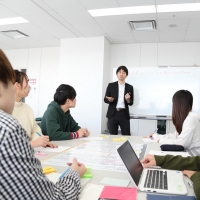 経済学科
