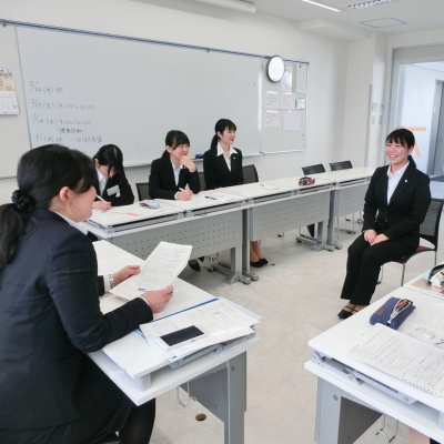 Q　どうしてこんなに就職率が高いんですか？