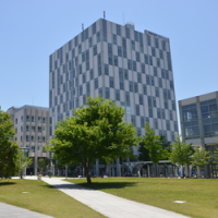 神奈川工科大学