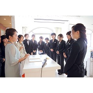 本物の結婚式を創る「ブライダルプロジェクト」