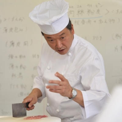 時代の“今”を伝える現役職人の講師たち
