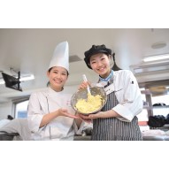 先生が一人ひとり丁寧に指導します。