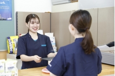 受付カウンター