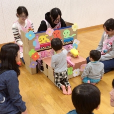 地域の子供たちと保護者のために本校独自の子育て支援イベントも開催！