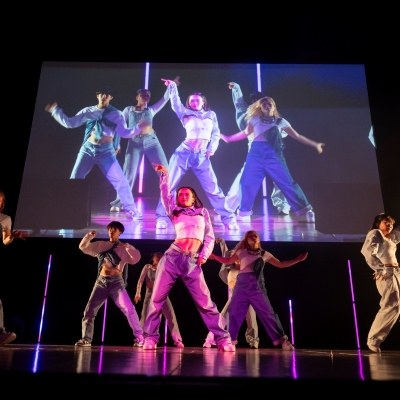 イベントでダンスサークル活躍中！