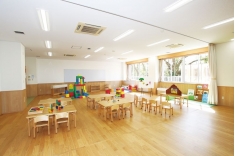 保育演習室模擬保育や環境構成を実践的に学べる演習室を設置。保育の現場におけるさまざまな場面を想定した演習で、実践力、応用力を養えます。