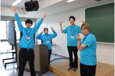 オープンキャンパスでは、大学の魅力や役立つ情報をたっぷりご紹介します。入学前に先輩たちのリアルな学生生活を知れるチャンス！勉強から学費、アルバイトのことまで気になることはどんどん質問してください。放課後オープンキャンパスでは、平日に来学やオンラインで参加ができますよ。
