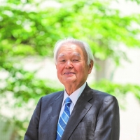 石井 學