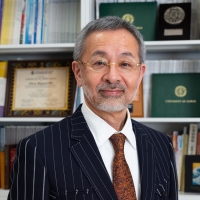 学長　宮川哲夫