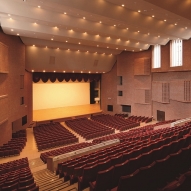 大学講堂