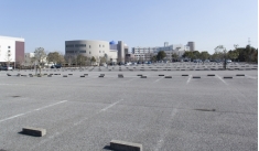 学生駐車場