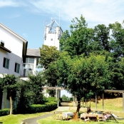山村学園短期大学