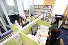 【授業紹介・ライフデザイン総合学科】医療事務コンピュータ医療事務の学習を、医事ソフトを使って進めます。情報教育に力を入れている本学ならではのユニークな授業です。