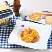 織田調理師専門学校 生パスタ カルボナーラ