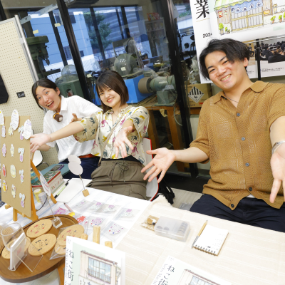 「DESIGNER’S MARCKET」全学科１年生による初めての作品展示イベント