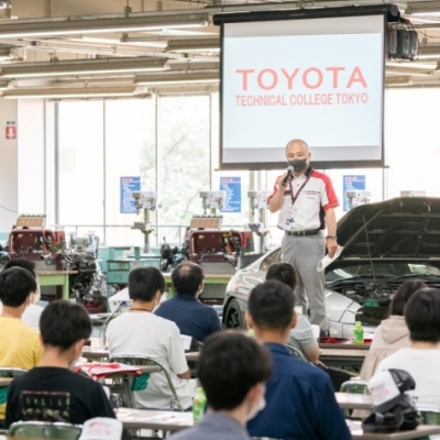 トヨタ東京自動車大学校 学校（授業）見学／校内（施設）見学