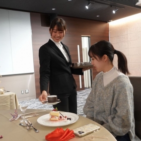 披露宴サービスはお任せください!