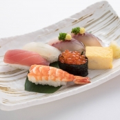 武蔵野調理師専門学校 【日本料理&製菓】握り寿司/抹茶スイーツ