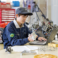 自動車システム工学科